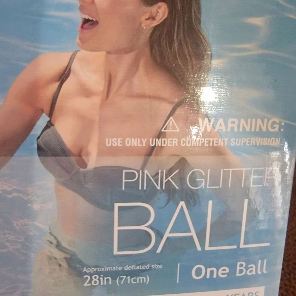 Intex Inflatable Glitter Beach/Pool Ball Pink Glitter/Summer Fun/BIG 28 in NEW!